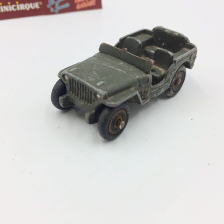 DINKY TOYS - Jeep - 816 - pour restauration