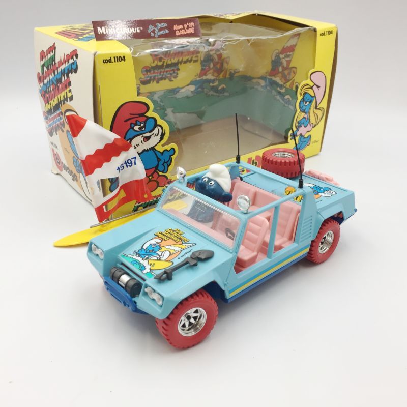 BURAGO - Jeep Bleu SCHTROUMPFS avec voile - 1/24