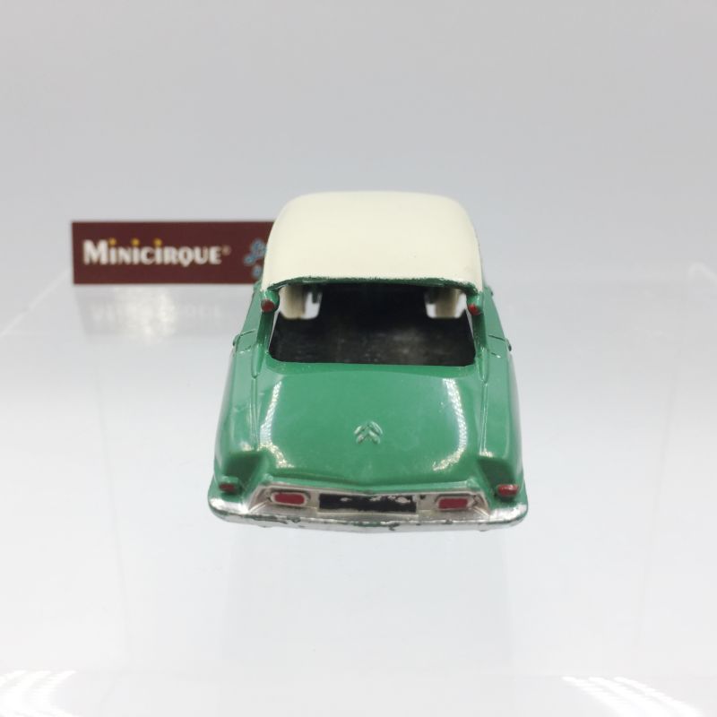 DINKY TOYS - Citroën DS 19 verte et ivoire - 24C ( avec défaut de montage )